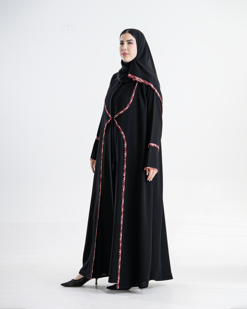 عباية ايلول بقماش كريب ملكي مزين بكلفه برغندي