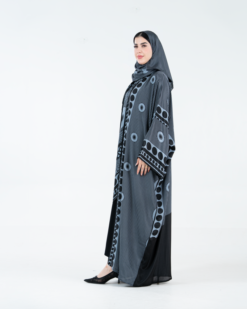 عباية زهره بقماش حرير برسم اسود
