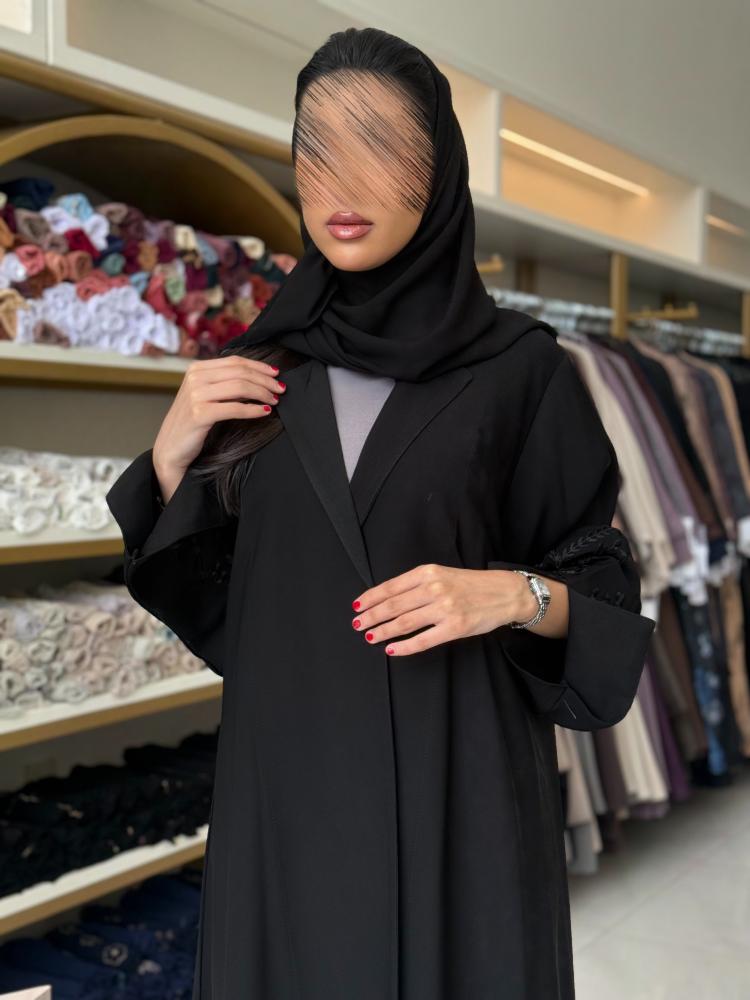 عباية رانيه بقماش انترنت تطريز ناعم بالكم  اسود