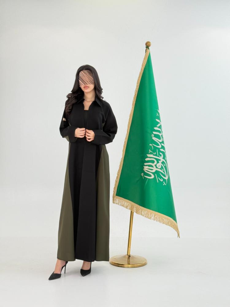 عباية عزم بقماش كريب الاناقة تدخيلات كريب زيتي