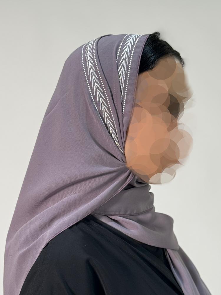 موف فاتح تطريز سنبله