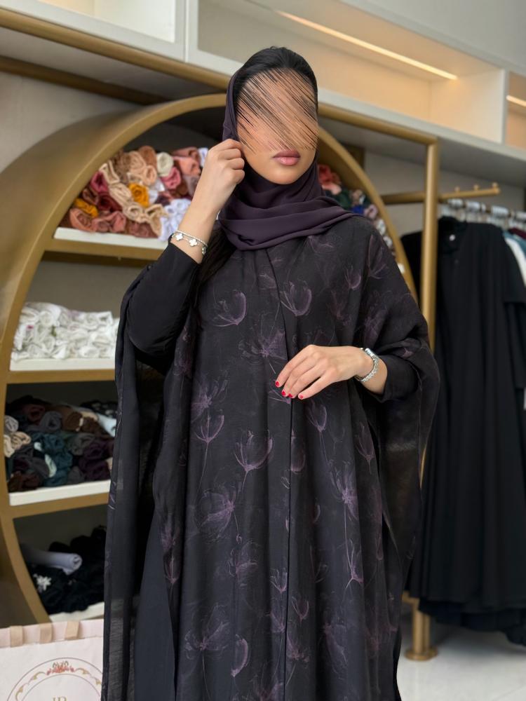 عباية تماره بقماش تنكل برنت مع بلاك بيري بنفسجي ورد