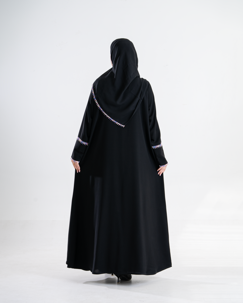 عباية ايلول بقماش كريب ملكي مزين بكلفه بنفسجي ناعم