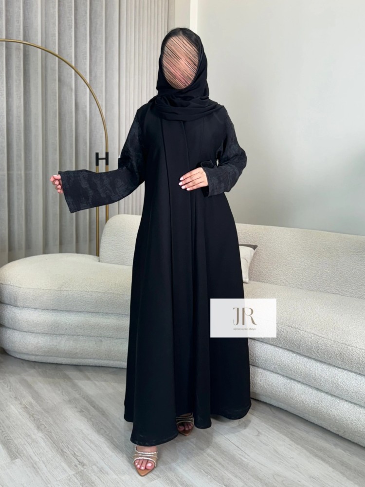 عباية بسمة l بقماش تويكس بياقة مع كم بوف مكسر - رصاصي