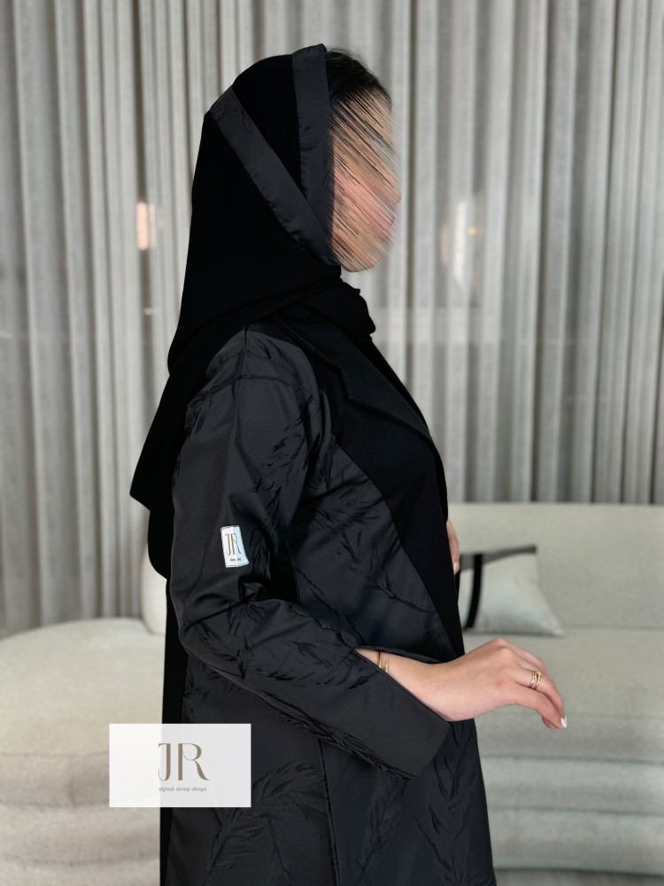 l Summer new عباية الدانه بقماش الاناقة وجاكار ريش كبيره - اسود