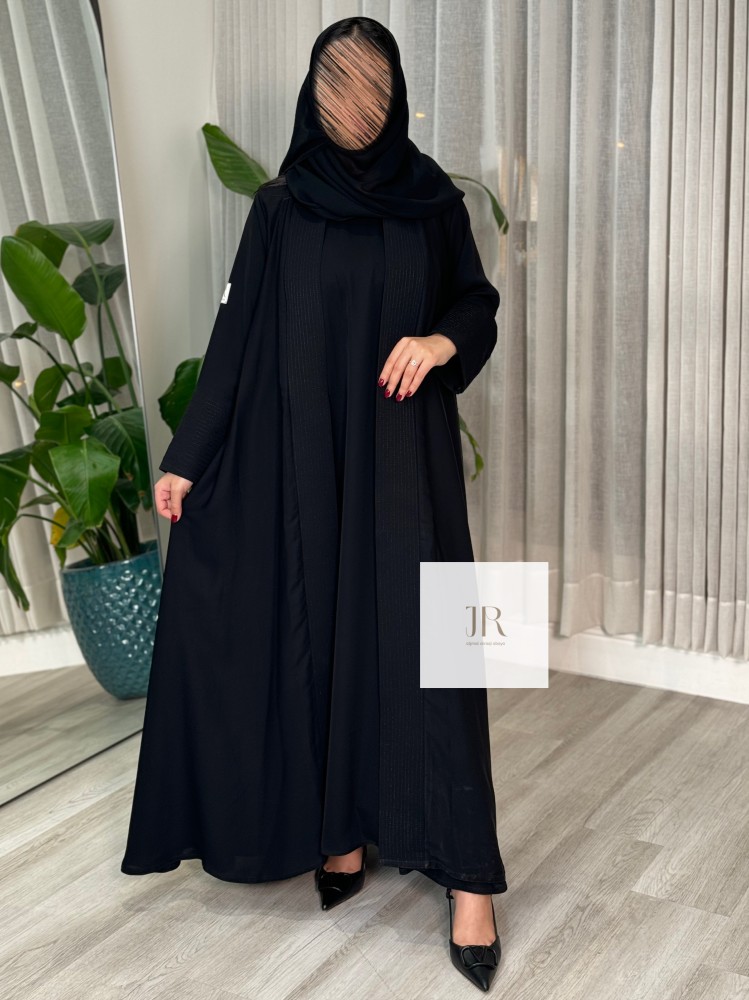 عباية شوق l بقماش كريب عماني بفستان متصل - اسود