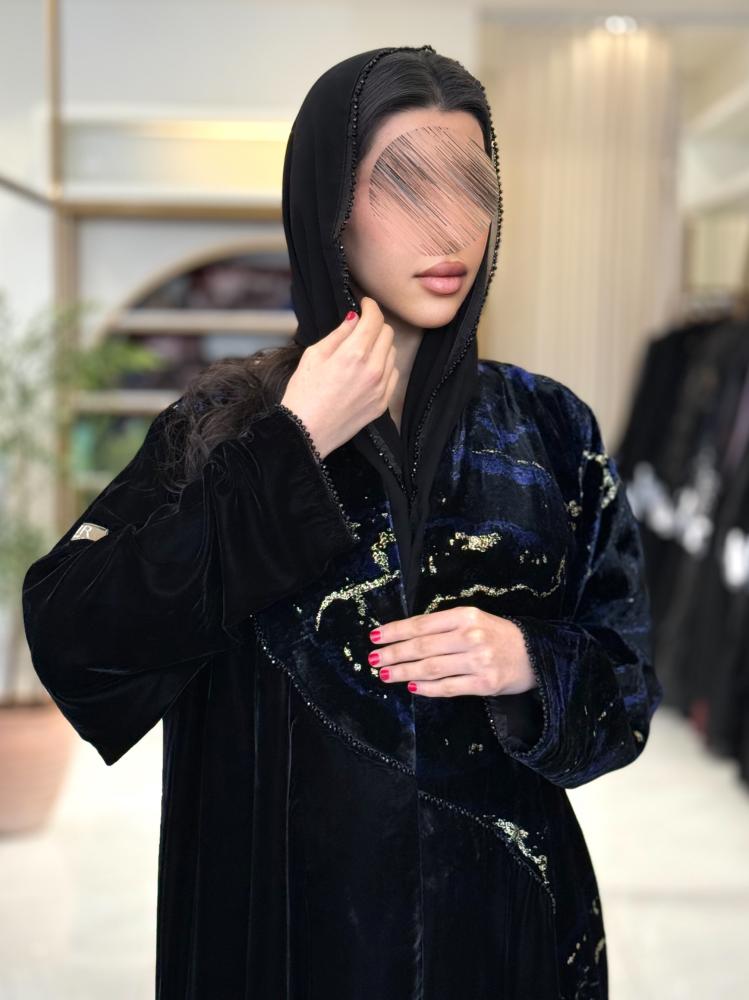 عباية سولارا بقماش مخمل كوري تدخيلات شيفون مخمل بشك كحلي
