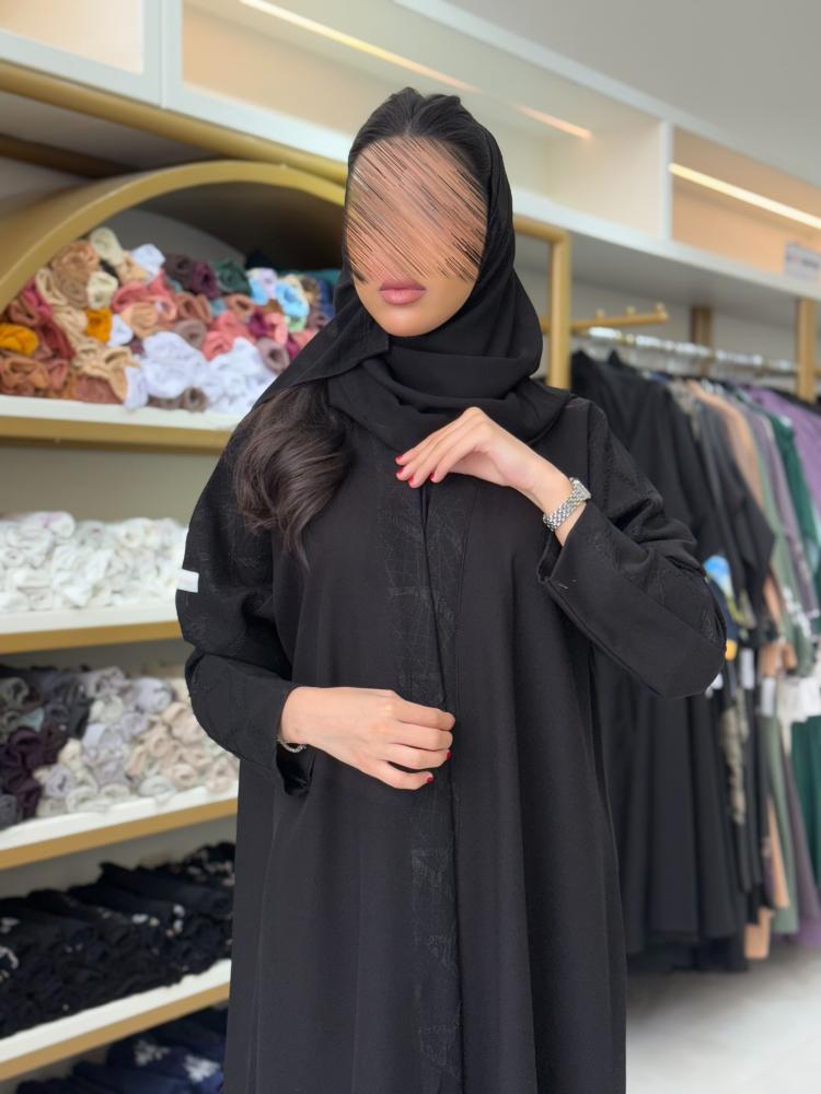 عباية جايلا بقماش كريب الاناقة تدخيلات  شاكيرا