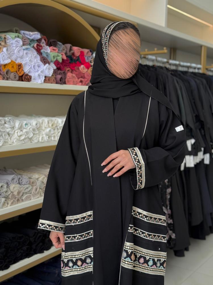 عباية ايليف كريب الاناقه تطريز سدو بالجوانب والخلف