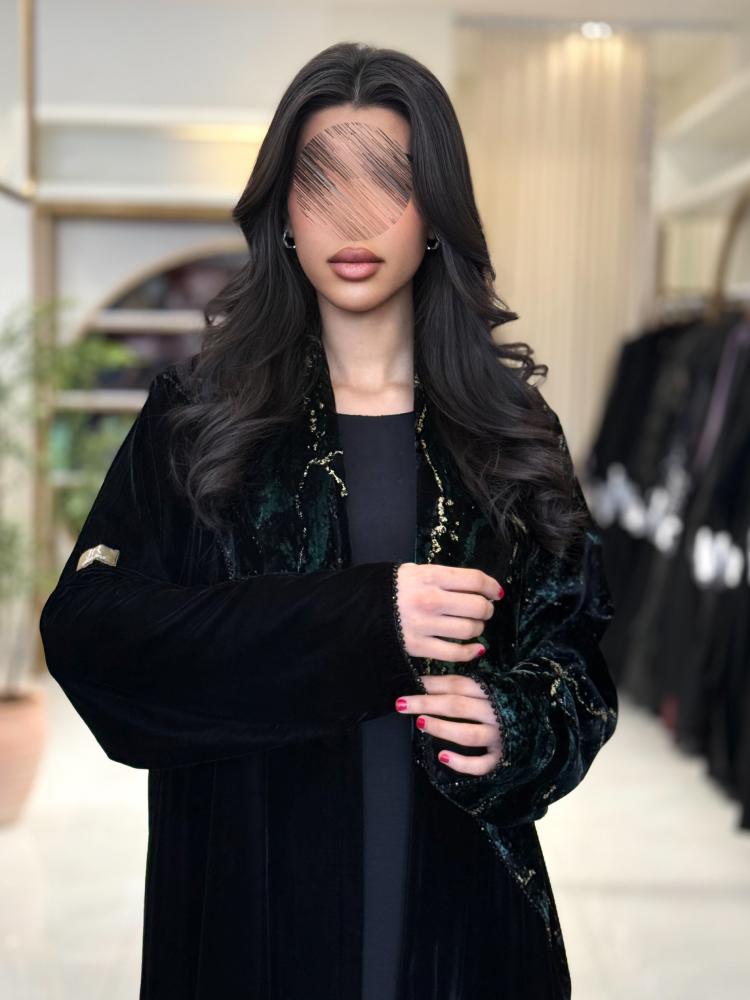 عباية سولارا بقماش مخمل كوري تدخيلات شيفون مخمل بشك  اخضر