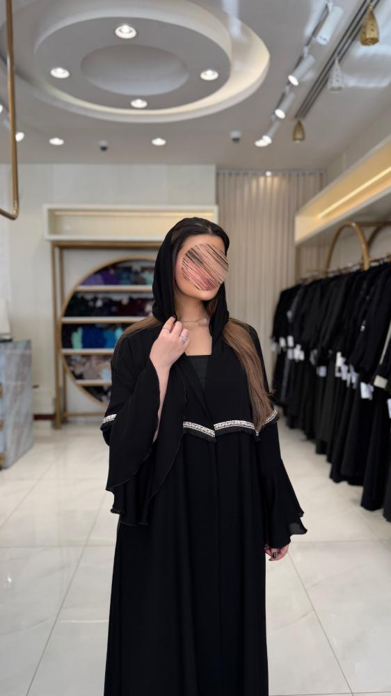 عباية الرزة بقماش احساس اسود