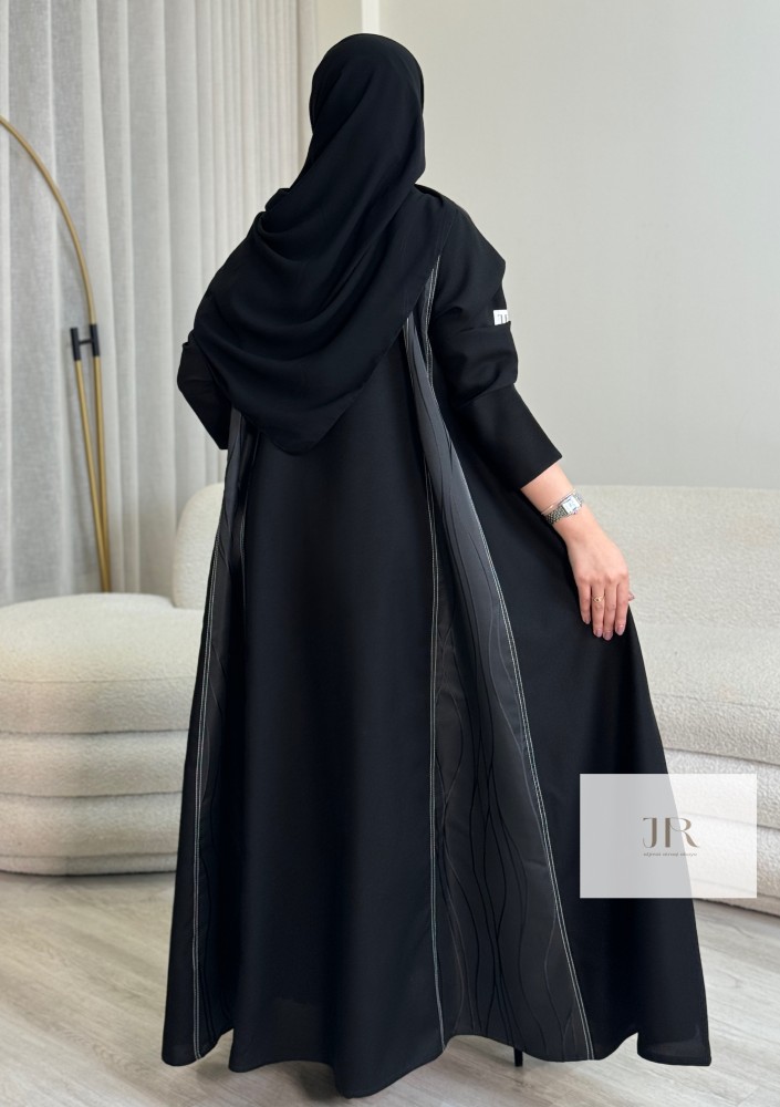 عباية حصه l كلوش خيط ابيض تدخيلات جاكار - اسود