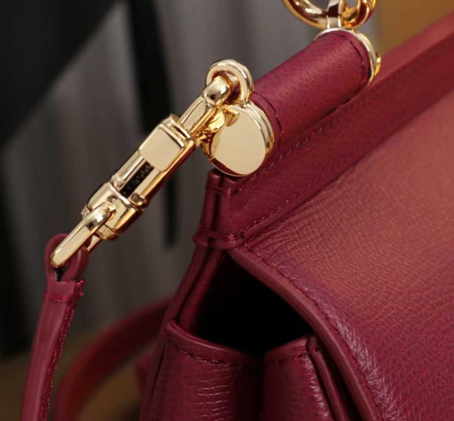 حقيبة دولتشي آند غابانا -Dolce & Gabbana Classic