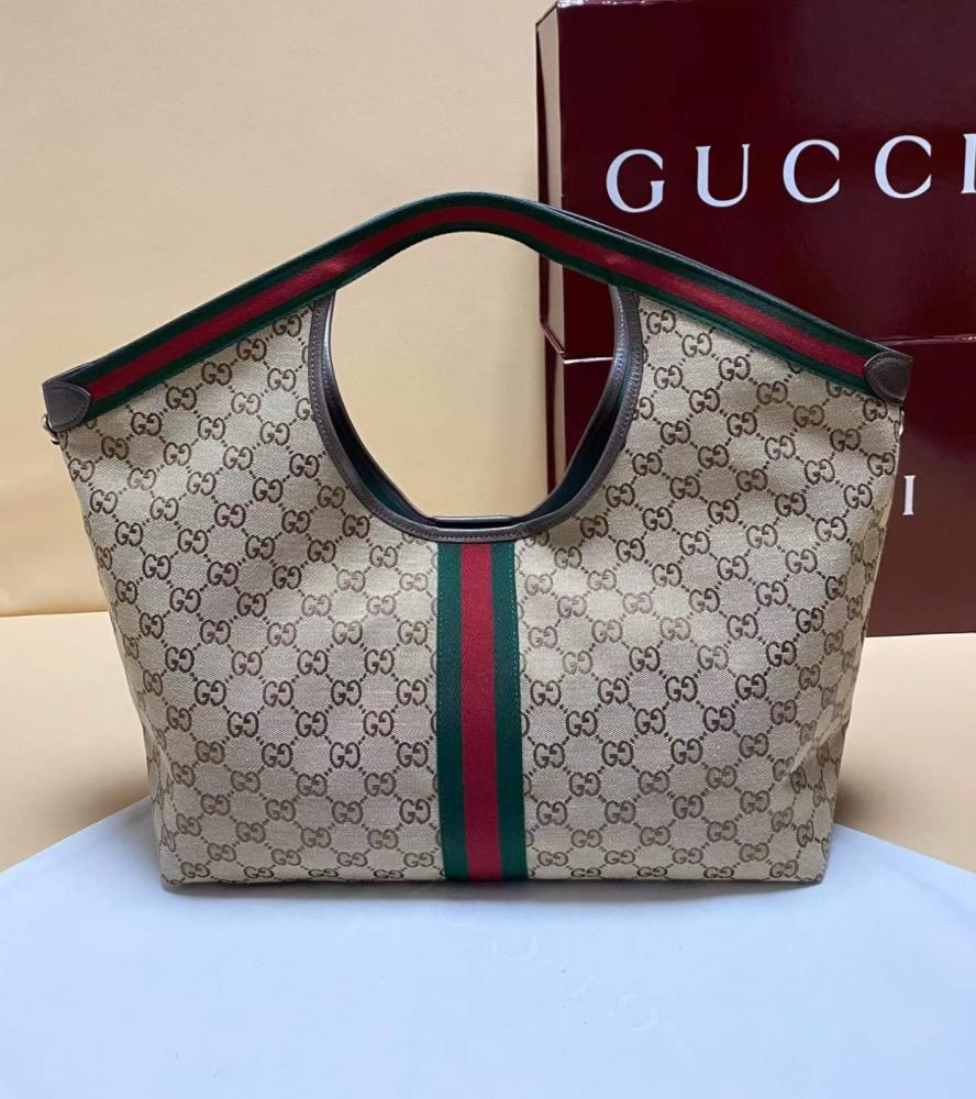 Gucci Giglio size  60*47*16