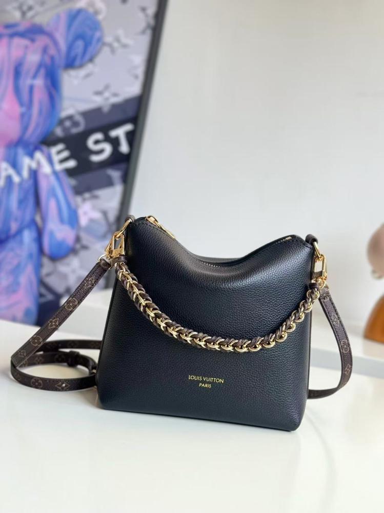 حقيبة لوي فيتون ملتي باس مني - LV Multipass Mini- 17.5 × 18 × 9.5