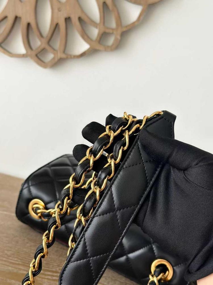 شانيل فينتج- Chanel Vintage Classic Flap Bag – مقاس 25 سم