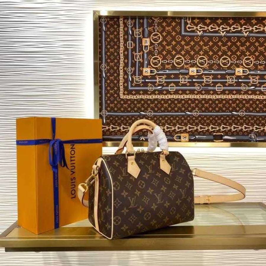 Louis Vuitton LV Speedy M46977 – شنطة سبيدي فاخرة بحجم 25 سم