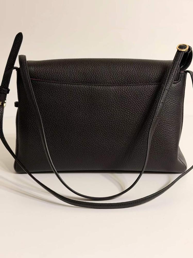 حقيبة شانيل 26K السوداء – CHANEL 26K Black Shoulder Bag