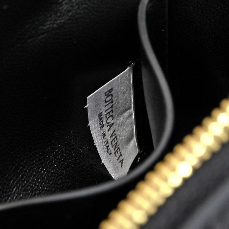 Bottega Concert  pouch ：18.5*11.5*8.5