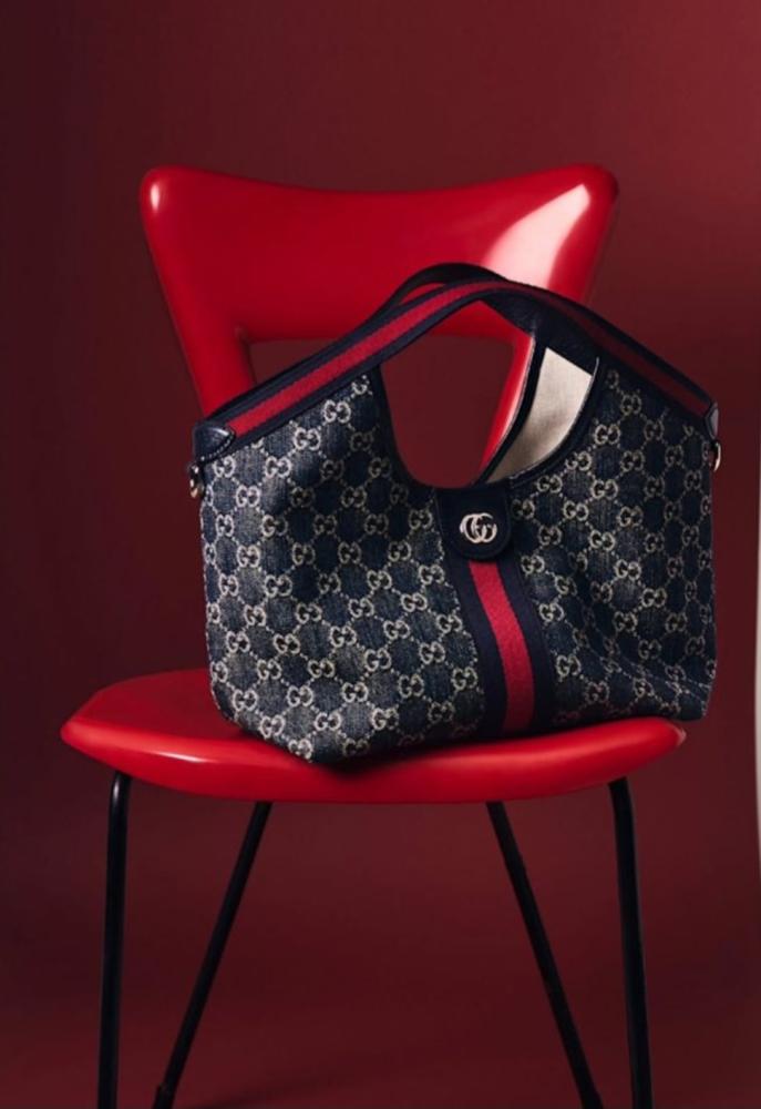 Gucci Giglio   25*20*15cm