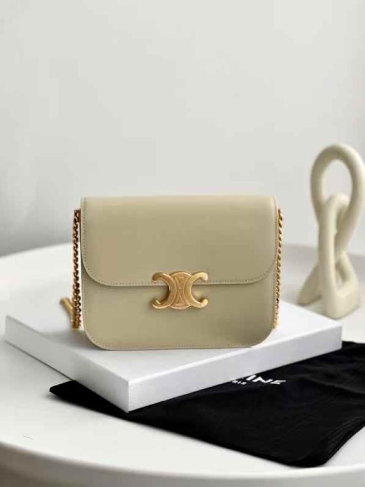 حقيبة سيلين الكلاسيكية  بسلسلة ذهبية - تتوفر ب ٤ الوان - Celine Classic-20x16x5CM