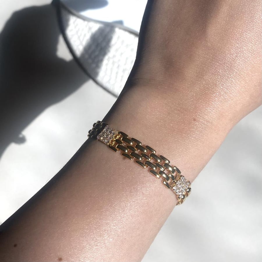 Nouf’s bracelet