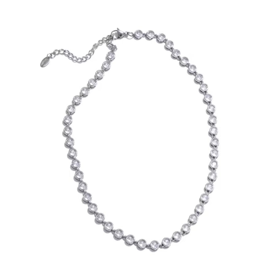 Sahar necklace 0.1