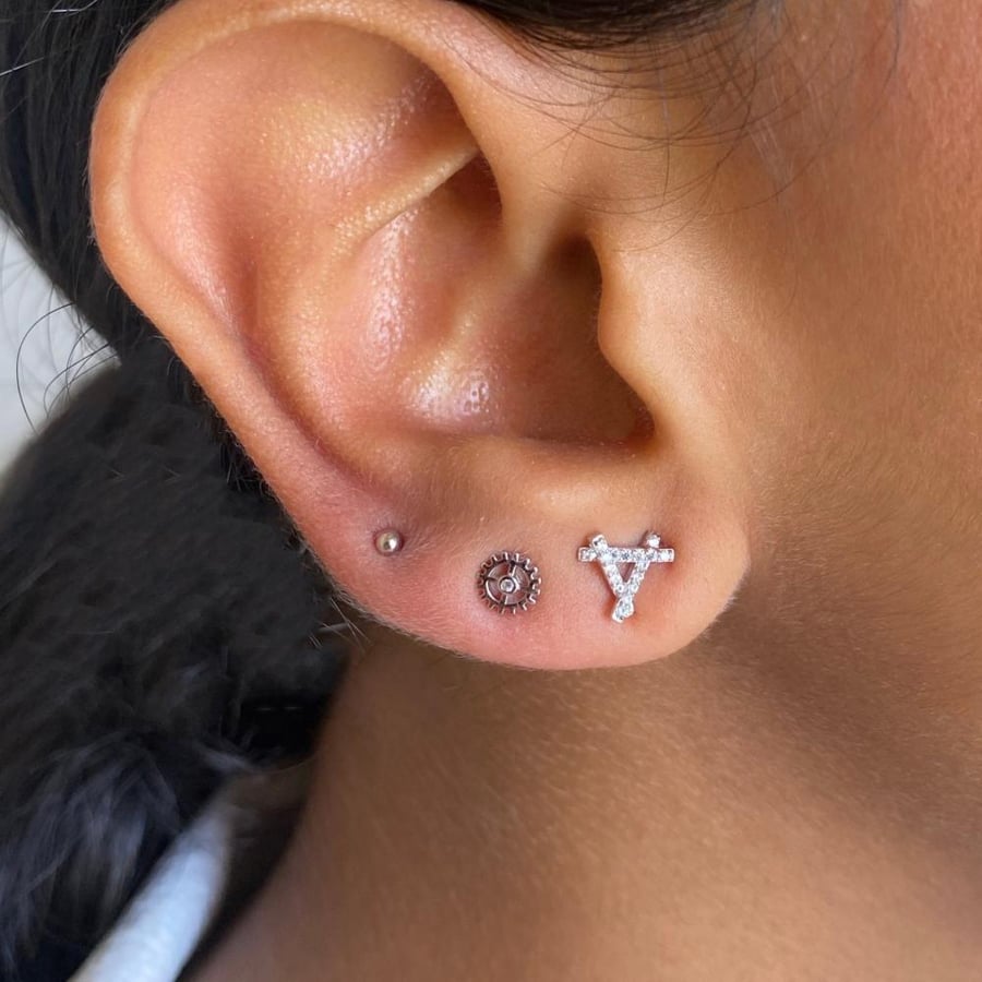 Basic Eng studs set