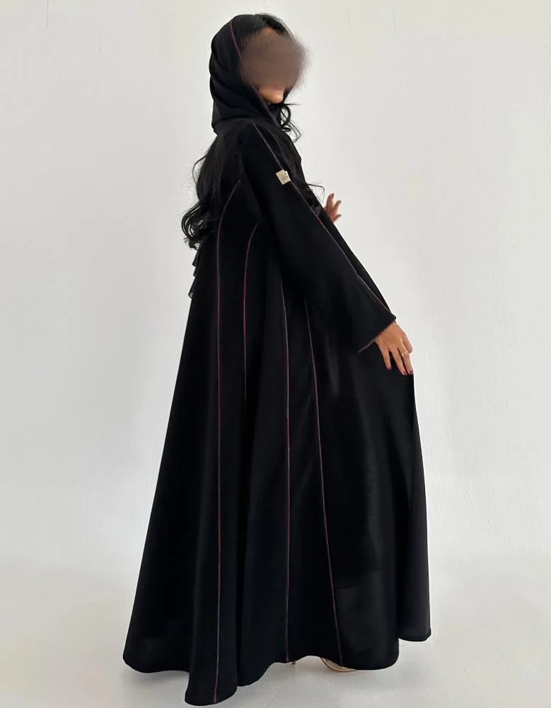 كريب سيراميك فاحم مع تفتة