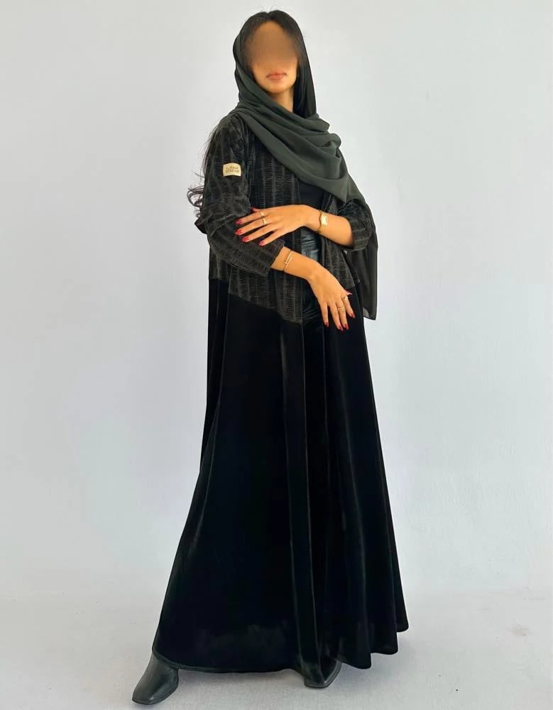 مخمل زيتي ساده مع مخمل شيفون مخطط نص كلوش
