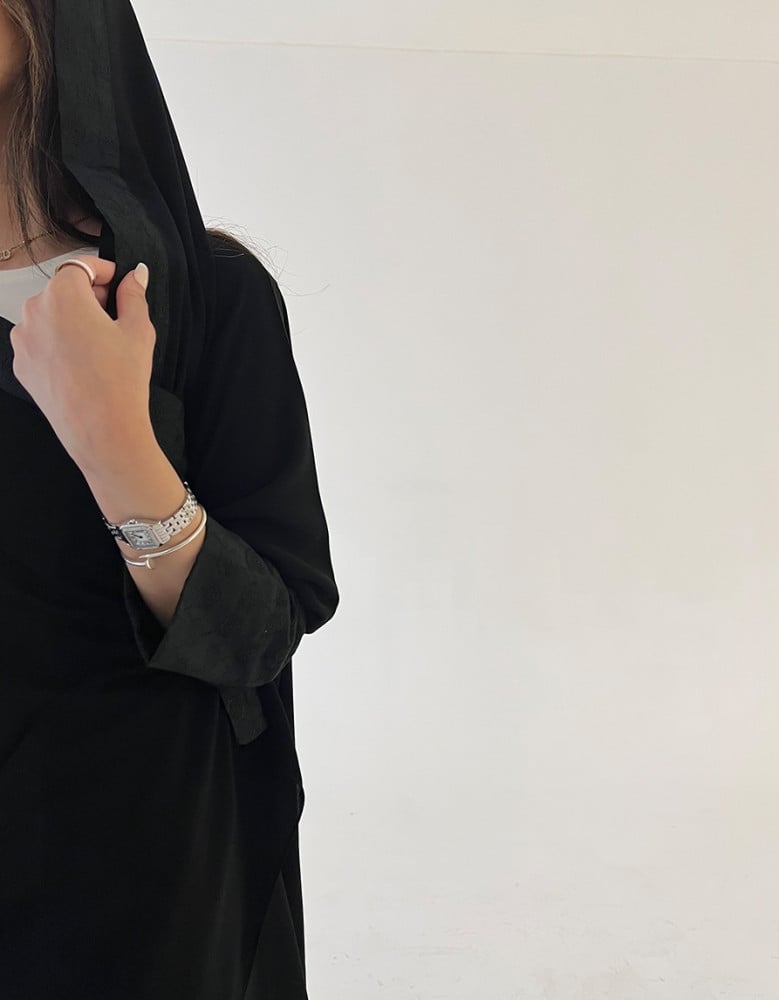 عبايات سوداء كلوش