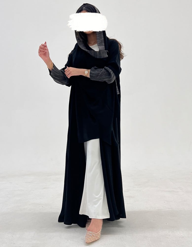 Black crepe abaya and linen bag