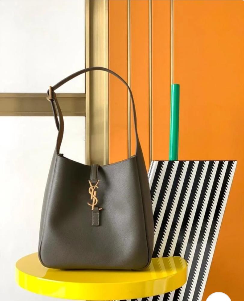 Saint Lurant Totebag