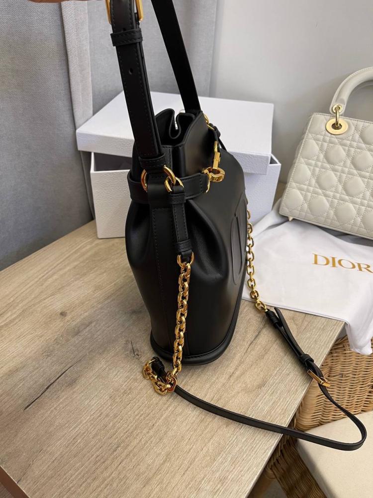 Dior bilucket bag