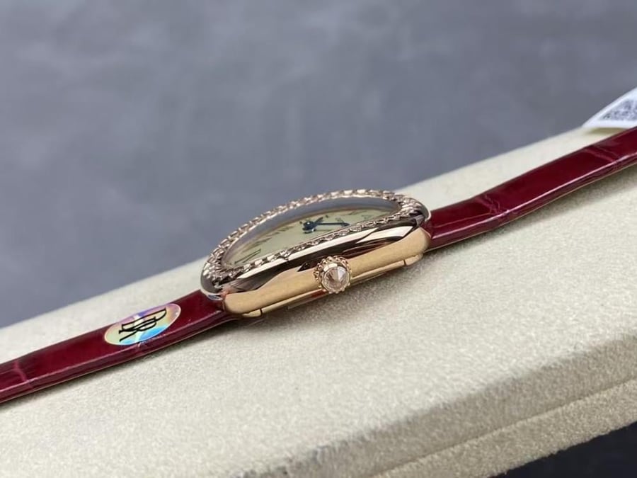 ساعة كارتير قياس 32mm
