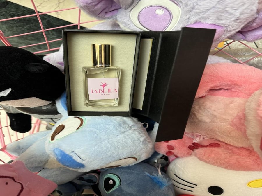 عطر لابيلا