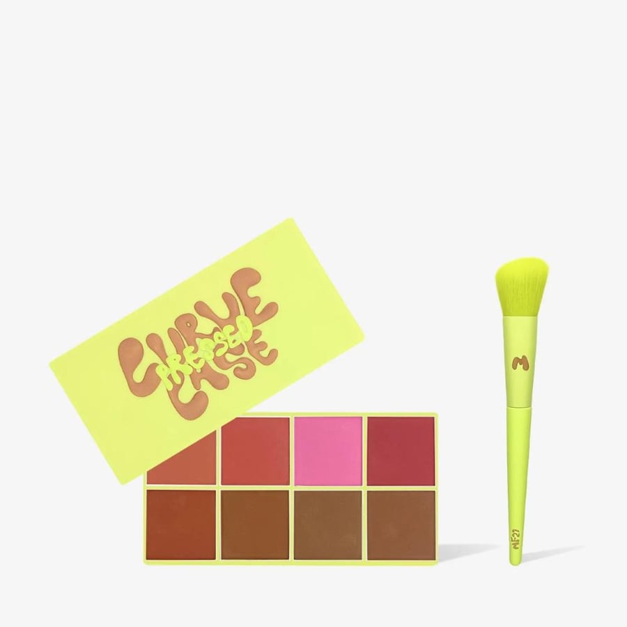Curve Case PRESSED Palettes