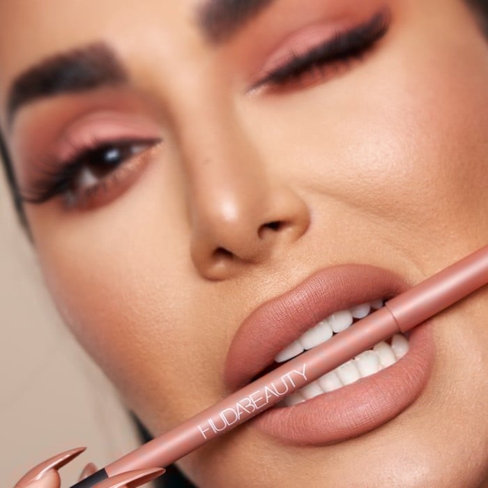 HUDA BEAUTY Lip Contour - Pinky Brown