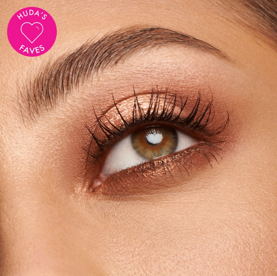 Huda Beauty Medium Nude Obsessions