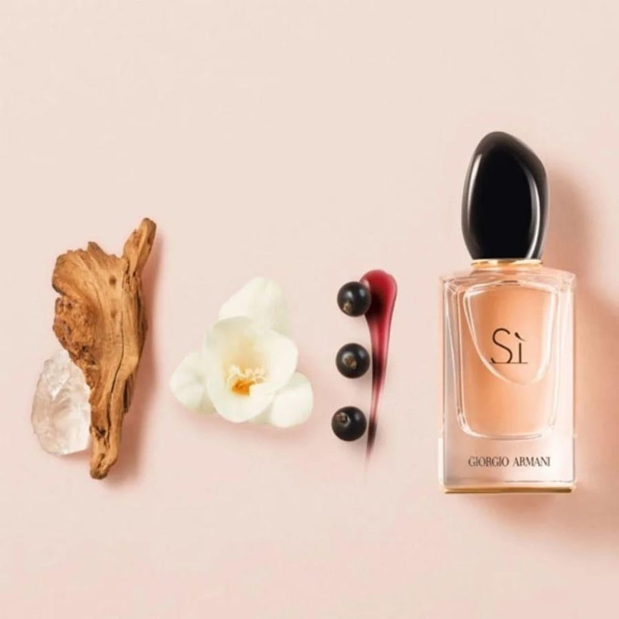 عطر أرماني Si أو دو بارفيوم 100مل – Armani Si 100ml