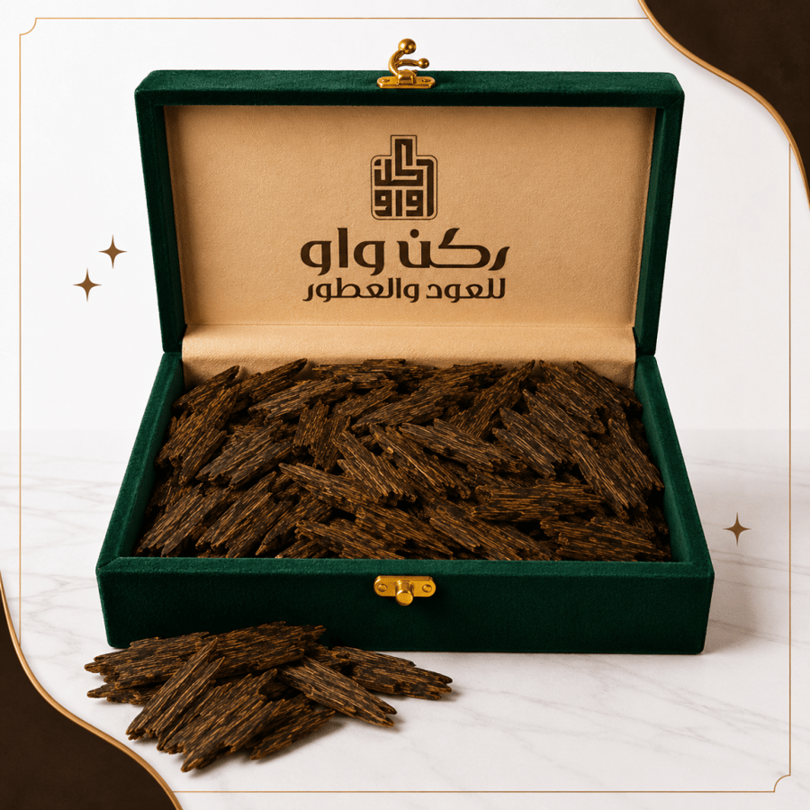 عود أزرق فاخر – بخور خشب طبيعي برائحة فاخرة