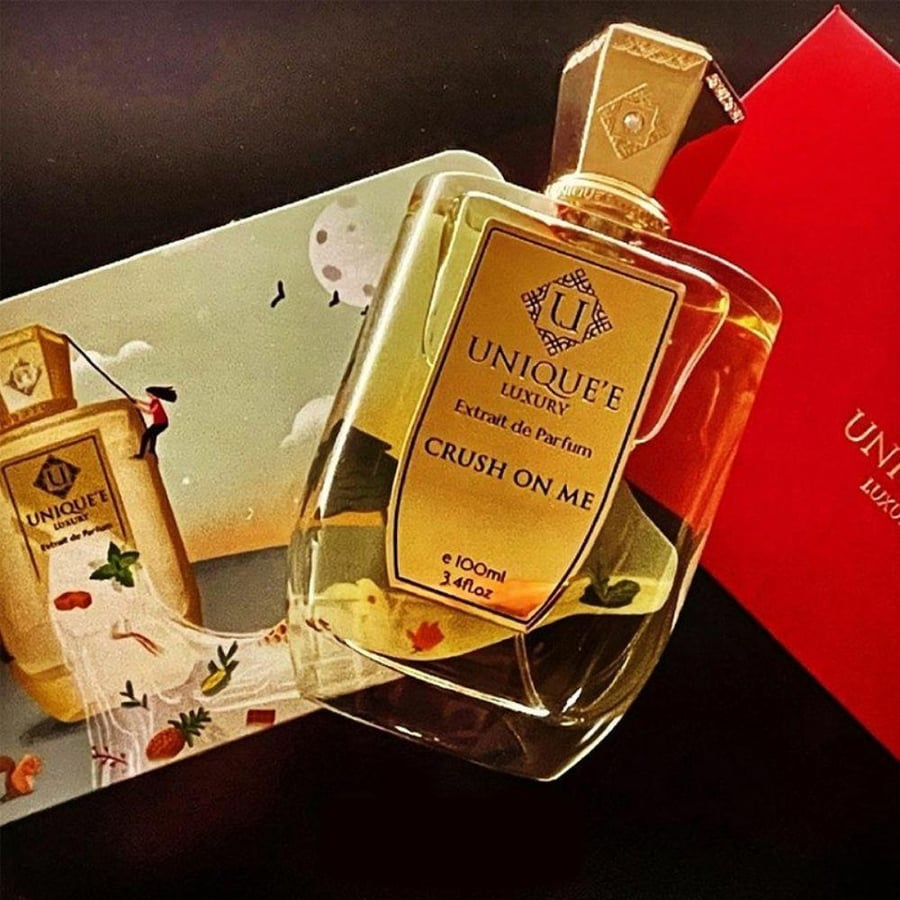 عطر يونيك لاكجري كراش اون مي اكسترايت دو بارفيوم 100 مل – Unique Luxury Crush On Me Extrait de Parfum