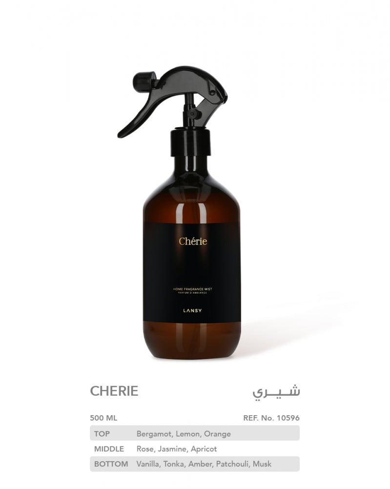 Apricot and orange fragrance notes of Cherie