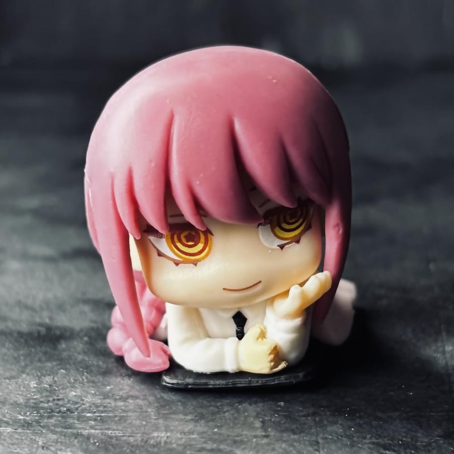 فيقر ماكيما رجل المنشار - Chainsaw Man Makima Mini Figure