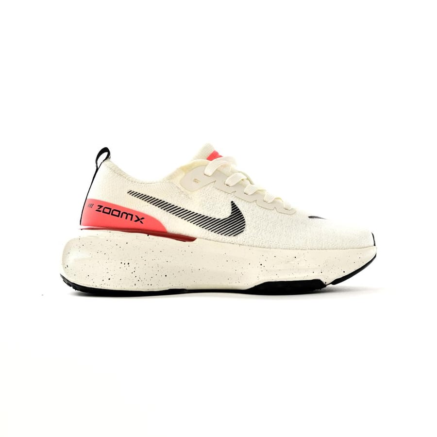 حذاء الجري إنفنسيبل نسائي  Nike Zoom X