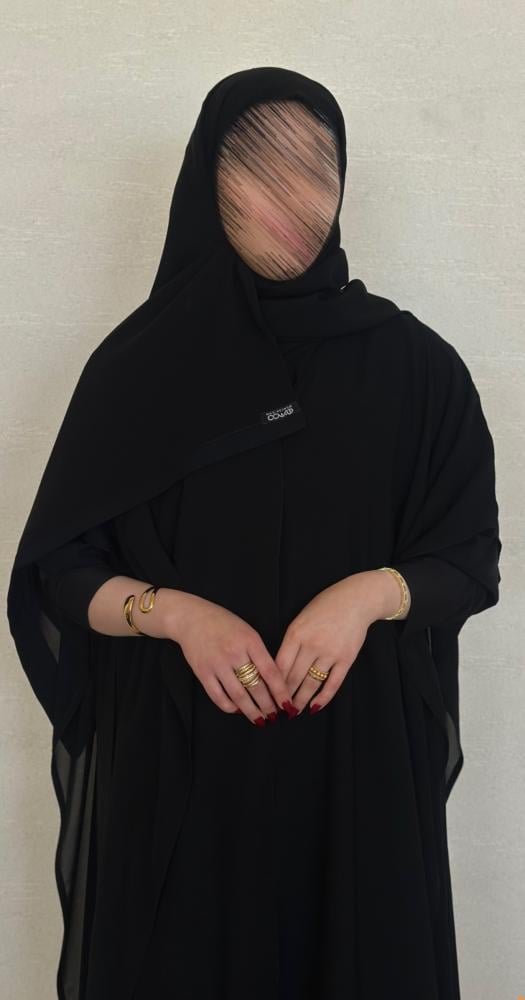 Simple Qatari abaya