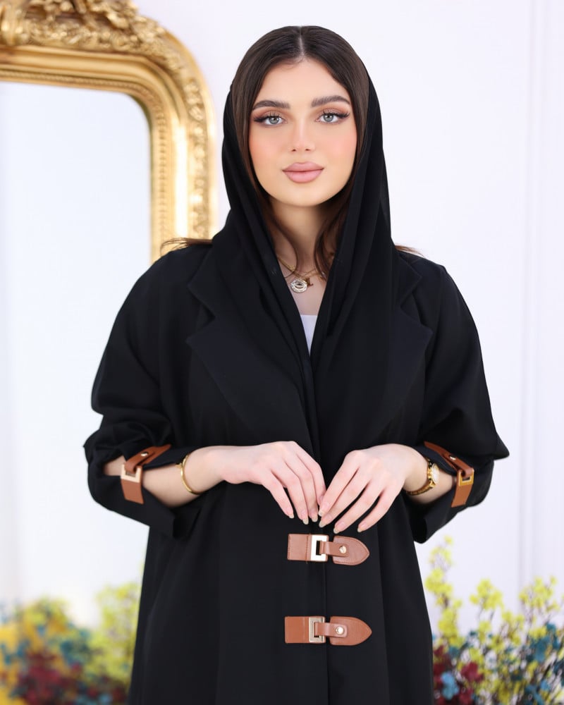عباية كلوش بخطاف جلد