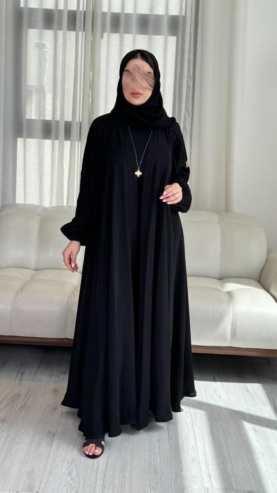 Double gusset elastic abaya