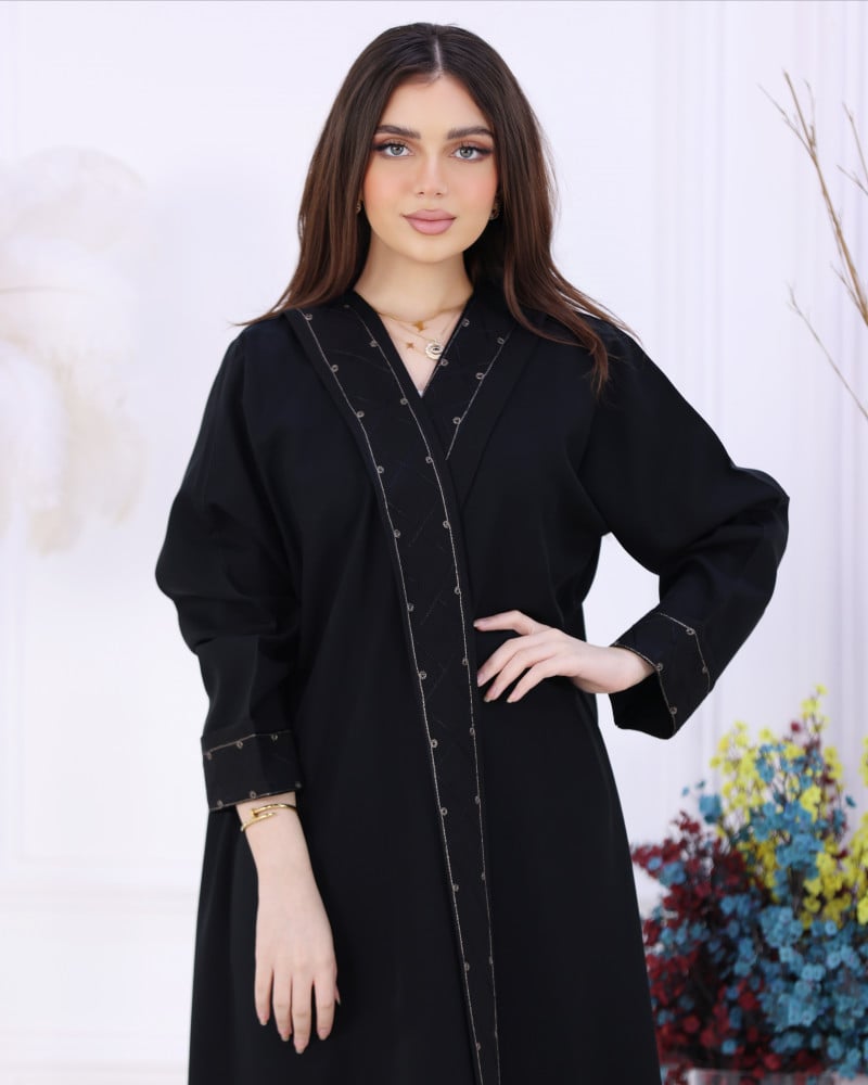 عباية تطريز لياقة وكم