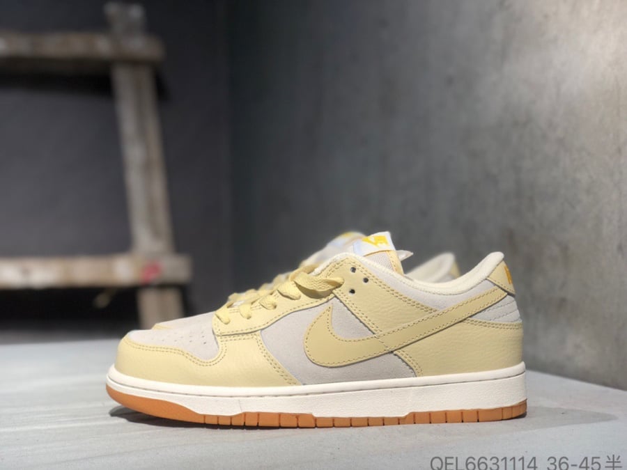 ‏Nike Dunk Low SB